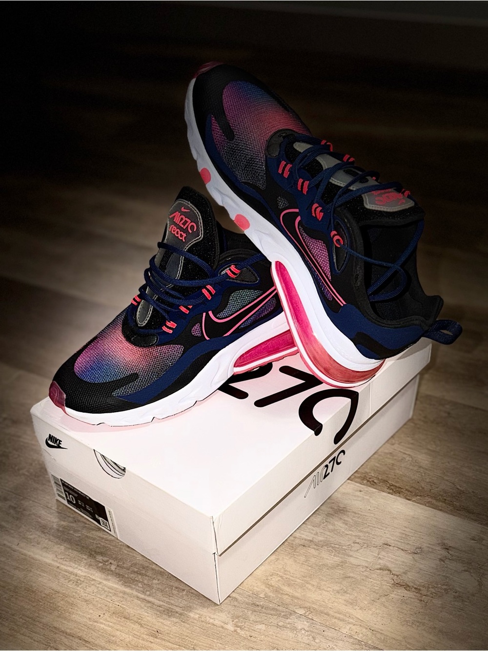 Nike Air Max 270 React SE Midnight Navy Hyper Pink Women’s Size 10